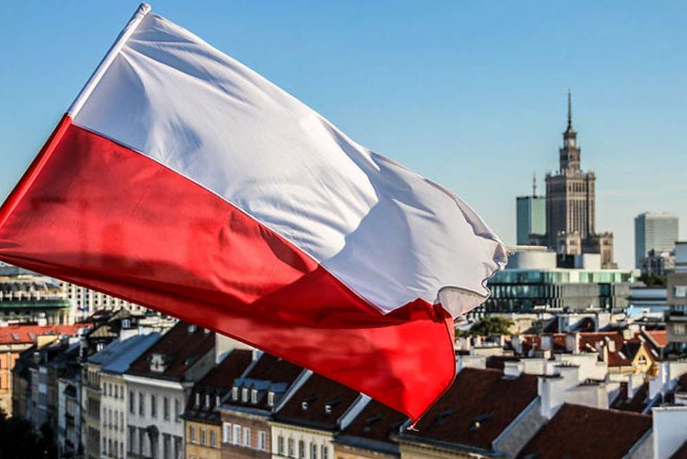 Українці можуть вивчати безплатно польську мову онлайн