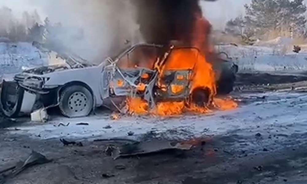 На росії спалили в авто вагнерівця, який зізнавався у вбивстві полонених українців і поляків (відео)