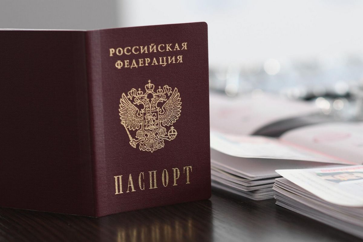 паспортів РФ роздали українцям