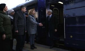 До Києва прибув прем'єр Болгарії разом з міністрами
