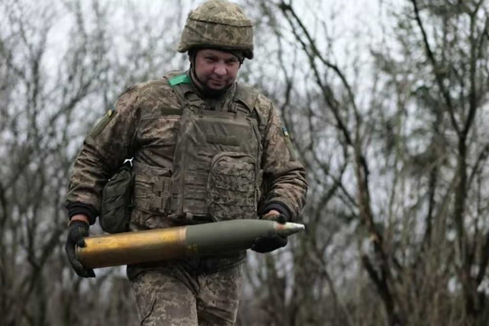 ЗСУ не вистачає боєприпасів як цим користуються російські війська