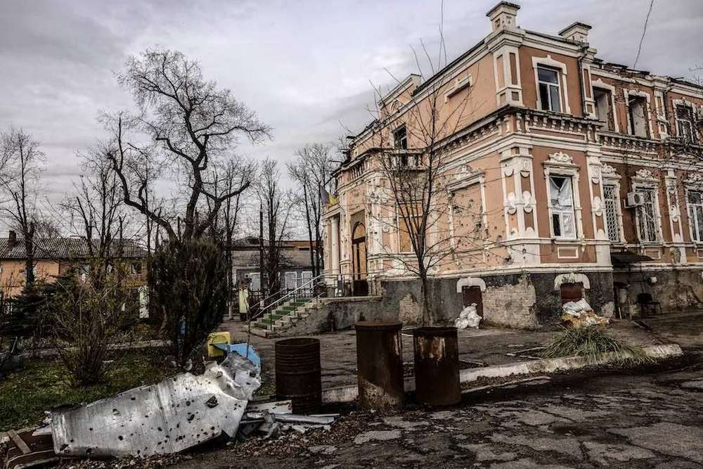 Не тільки Бахмут і Авдіївка… Названо ще одне місто України, зруйноване на 95%