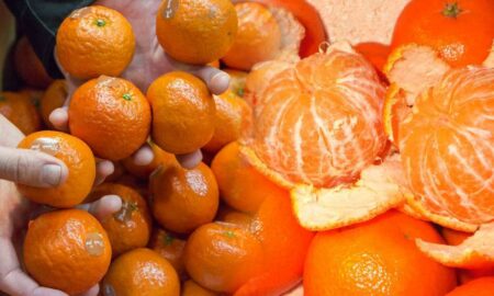 Чому мандарини блищать і як обрати безпечні фрукти