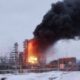 Такого ще в Росії не було: атаки у 8 регіонах, дві уражені нафтобази і прорив кордону (відео)