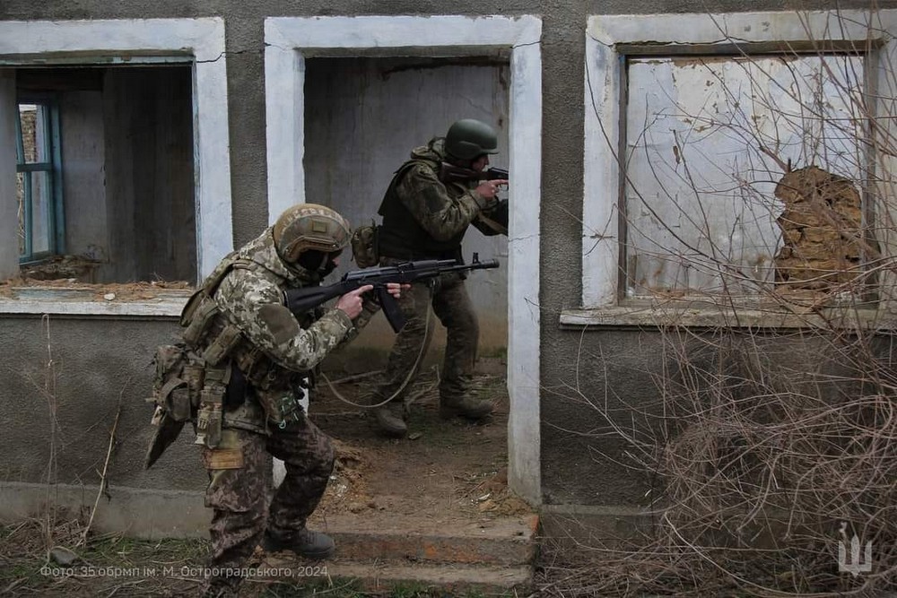 Атакують на всіх напрямках, активізувалися на Харківщині: ситуація 20 березня на фронті