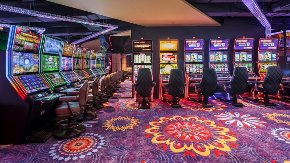 Почему некоторые люди почти всегда экономят деньги с помощью казино онлайн вулкан