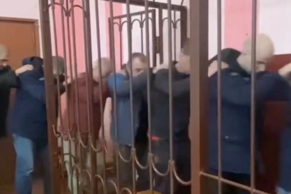 В так званій «ДНР» засудили 10 «азовців»