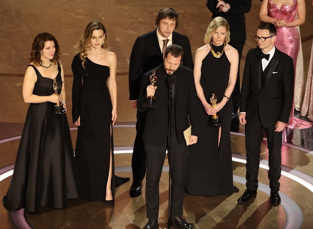 Перемогу «20 днів у Маріуполі» вирізали з міжнародної телеверсії "Оскар" – Суспільне мовлення