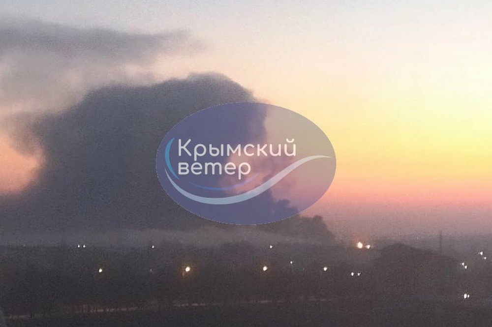 Вибухи в Криму: повідомляють про ураження важливих об’єктів окупантів (фото, відео)