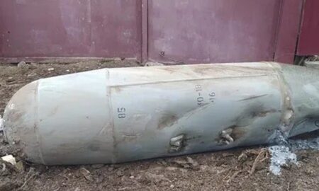 Росія «впустила» бомбу на окуповане Єнакієве, бомбила Бєлгород, а під Саратовом впала ракета Х-101