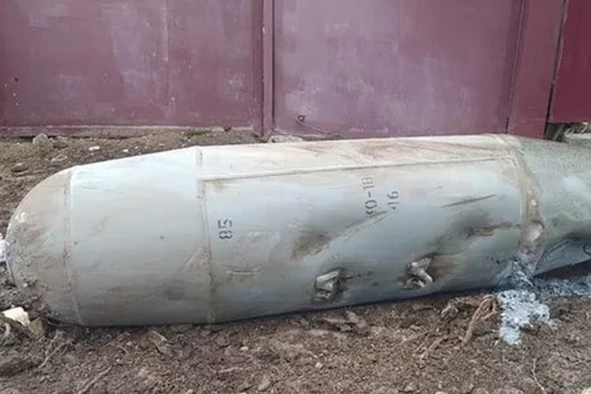 Росія «впустила» бомбу на окуповане Єнакієве, бомбила Бєлгород, а під Саратовом впала ракета Х-101