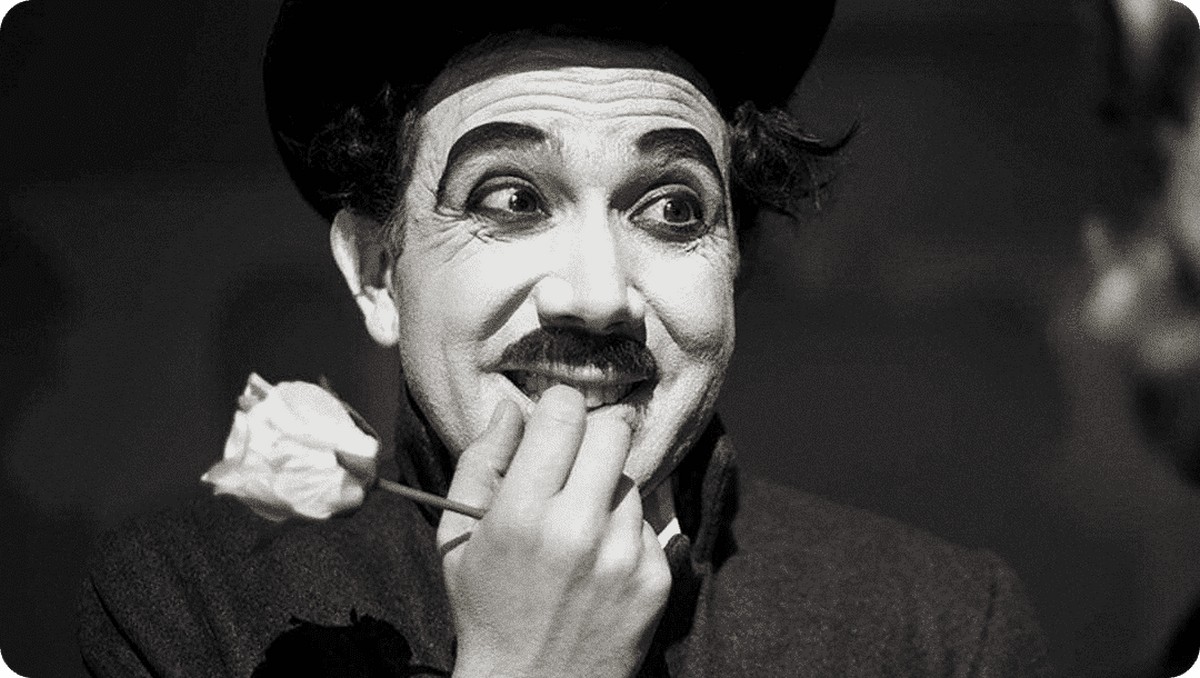 Чарлі Чаплін, американський кіноактор, режисер, сценарист