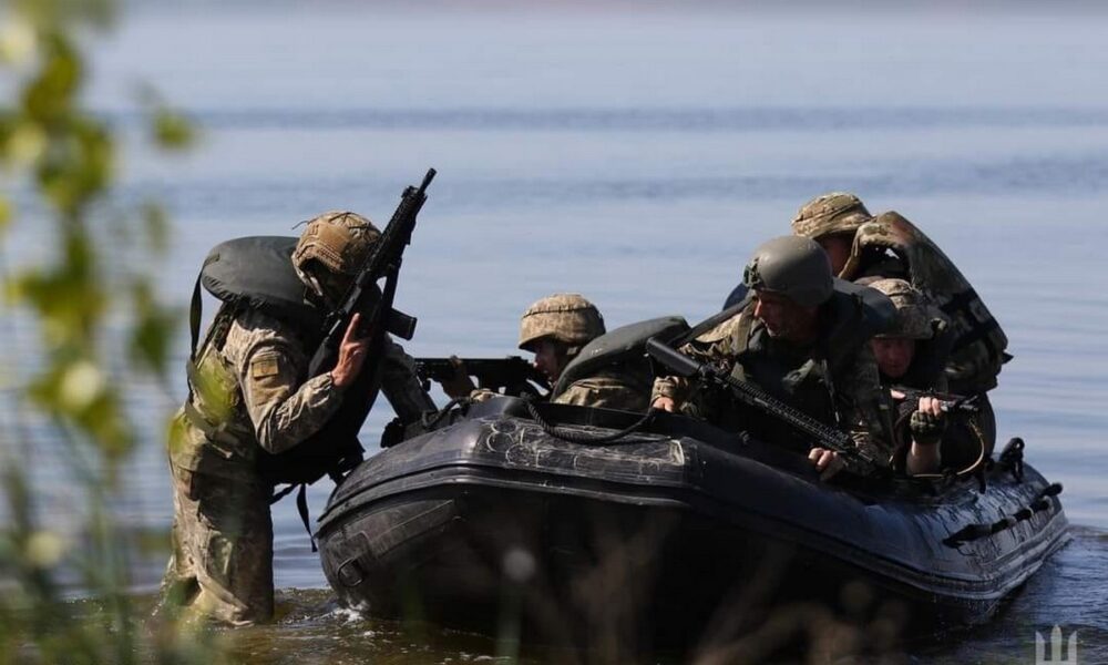 26 квітня на фронті: ворог намагається вибити ЗСУ з лівого берега Дніпра і скаженіє на Донбасі