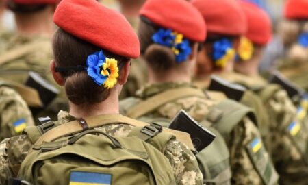 Чи планується в Україні мобілізація жінок – відповіли у ЦПД