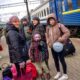 «Я краще буду під обстрілами»: чому українські біженці повертаються додому