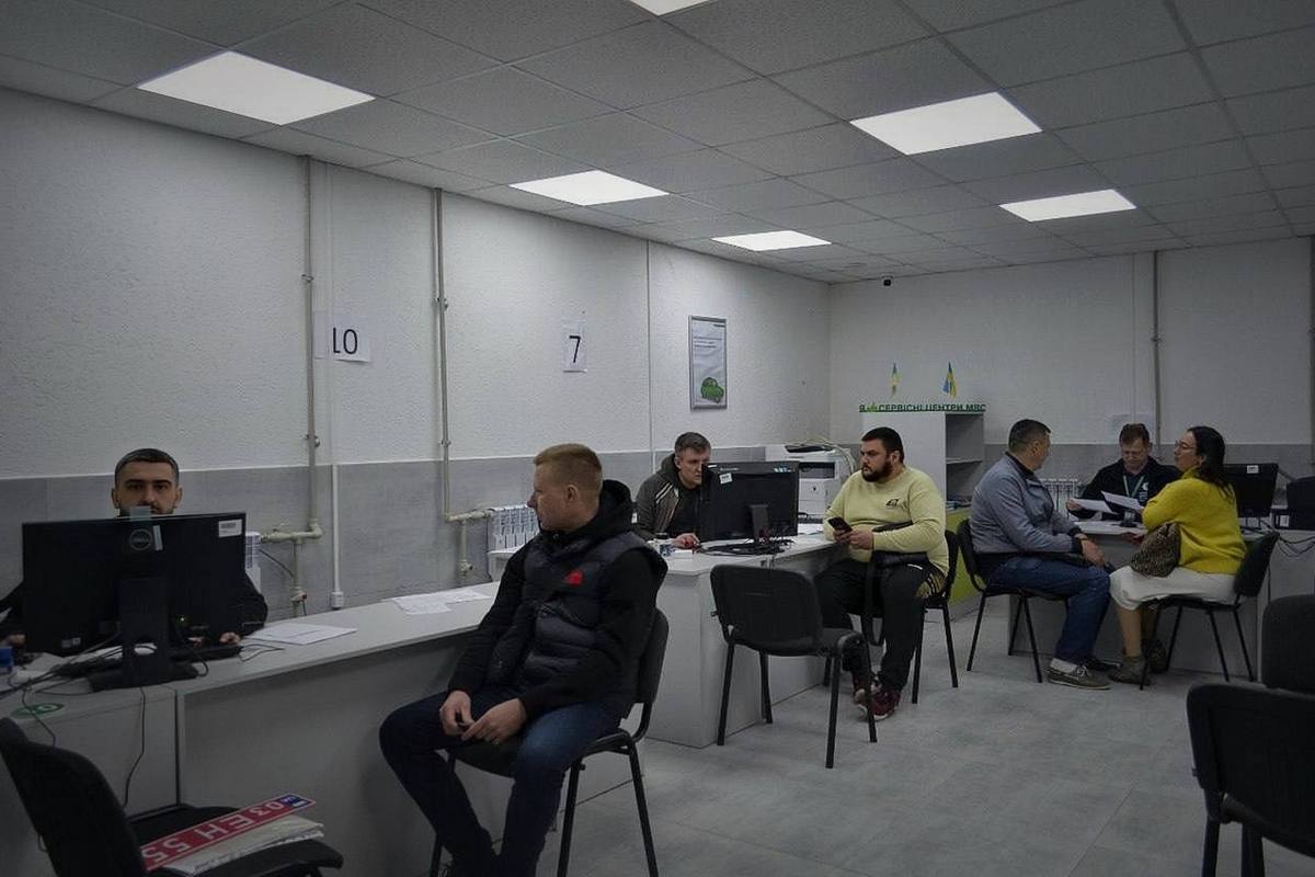 У Харкові відкрили першиій сервісний центр МВС в укритті 