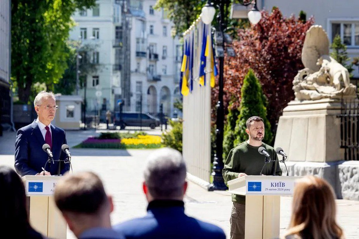 Генсек НАТО у Києві 29 квітня з несподіваним візитом: що відомо