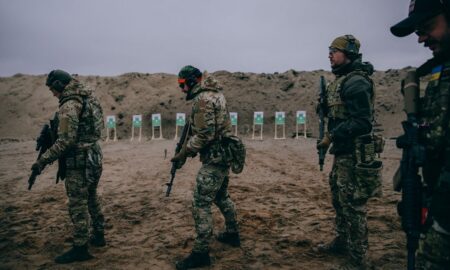 «Пенсіонери кинулися до військоматів в перші дні після вторгнення»: який середній вік бійця ЗСУ зараз – Bloomberg