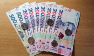 Нова благодійна допомога для українців – хто може отримати грошові виплати