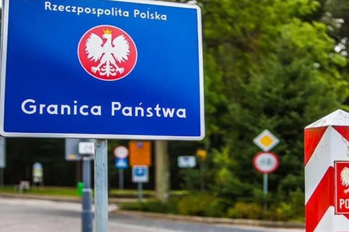 Польські фермери можуть надовго заблокувати один КПП на кордоні з Україною - ДПСУ