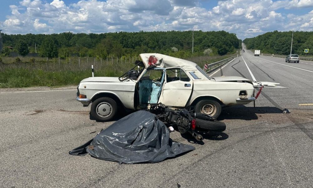 85-річний водій не пропустив мотоцикліста: обоє загинули – смертельна ДТП у Харкові