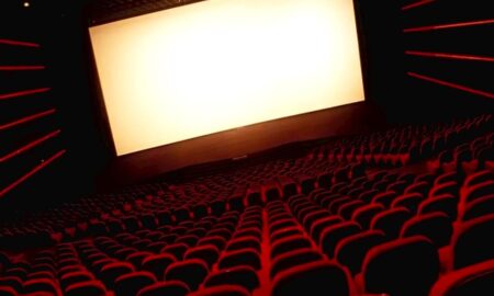 Кінотеатрам України можуть відшкодовувати кошти за показ англомовних фільмів