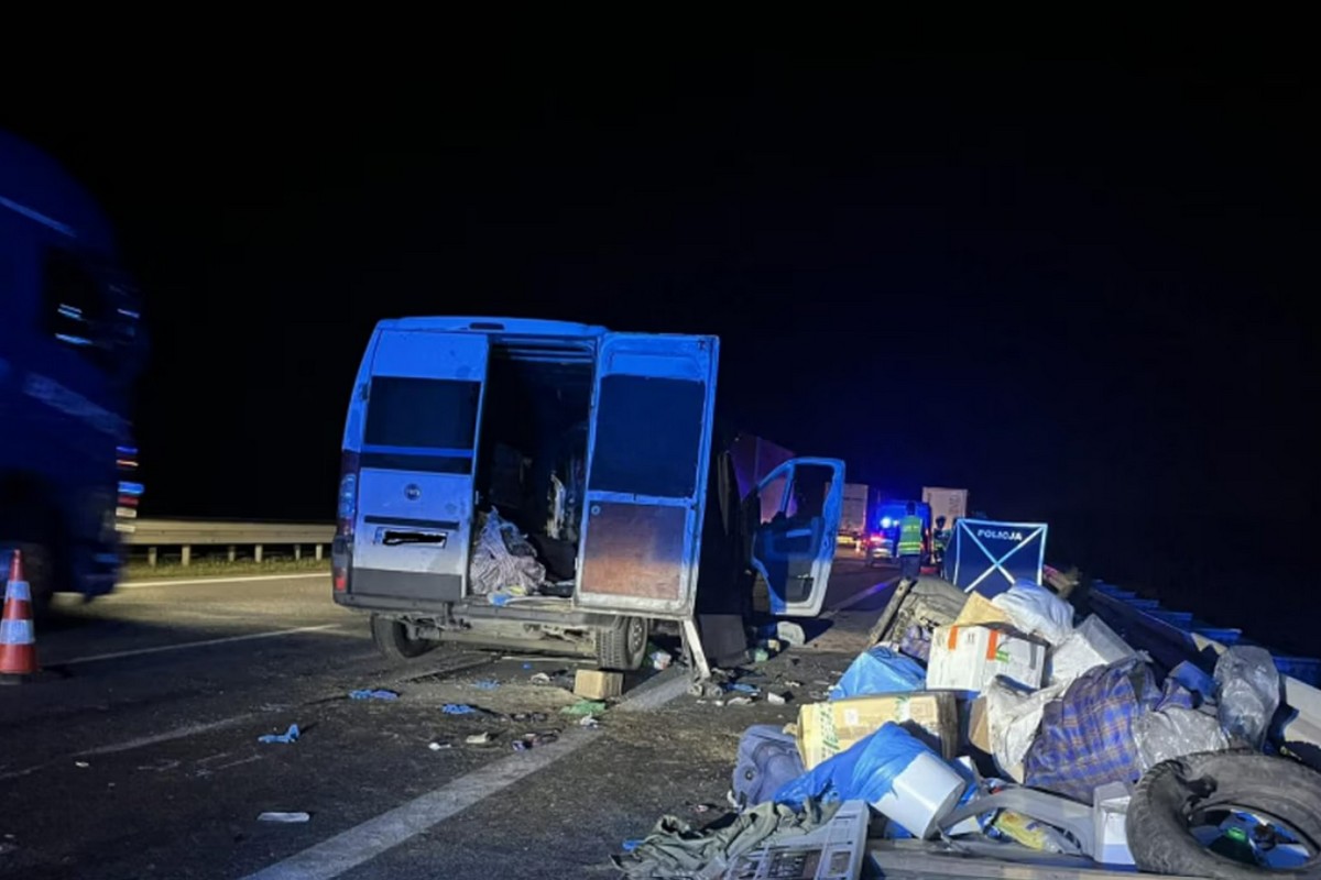Автобус з українцями потрапив в смертельну ДТП у Польщі: що відомо 