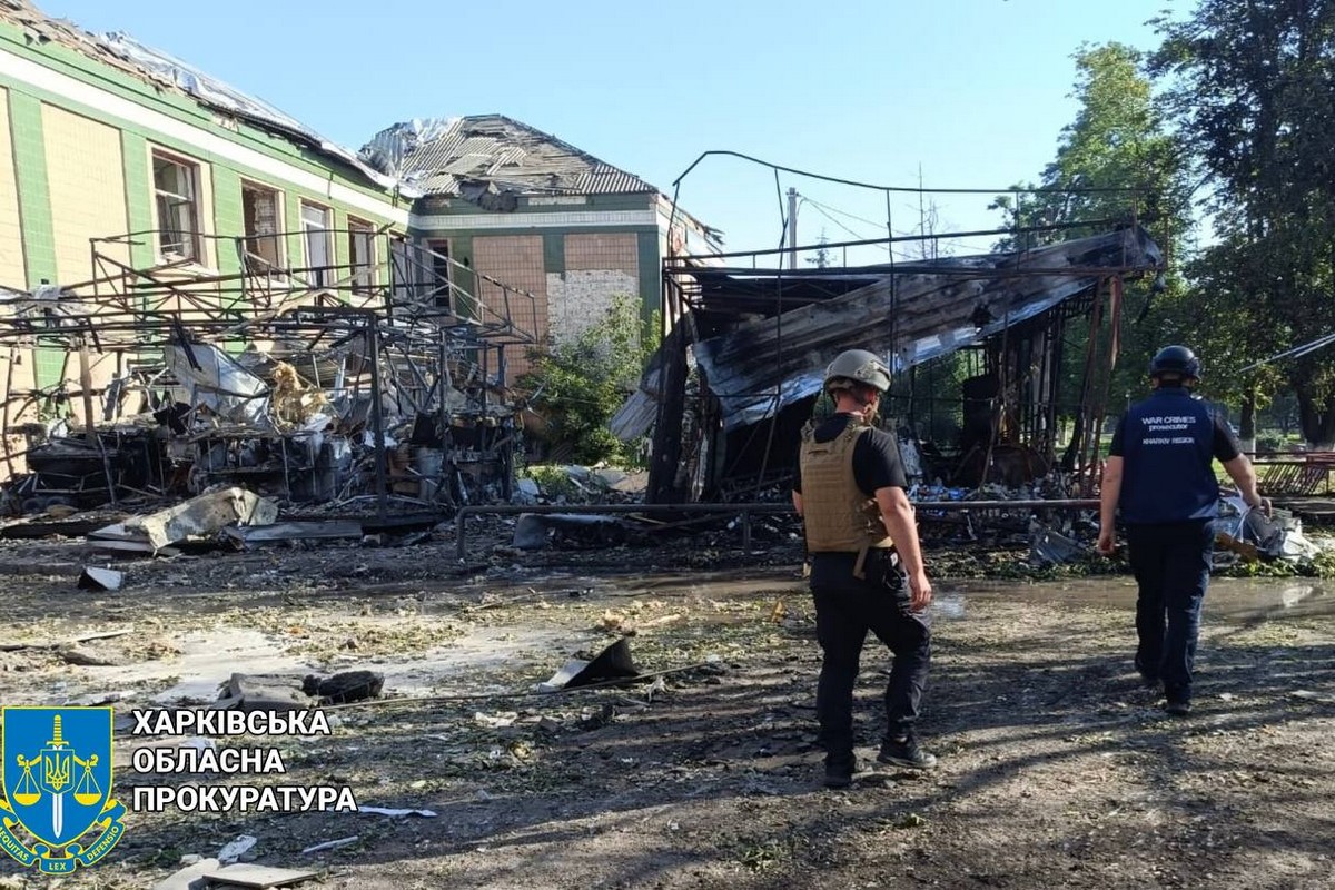 Наслідки обстрілів Харківщини 3 липня вночі і вранці: фото