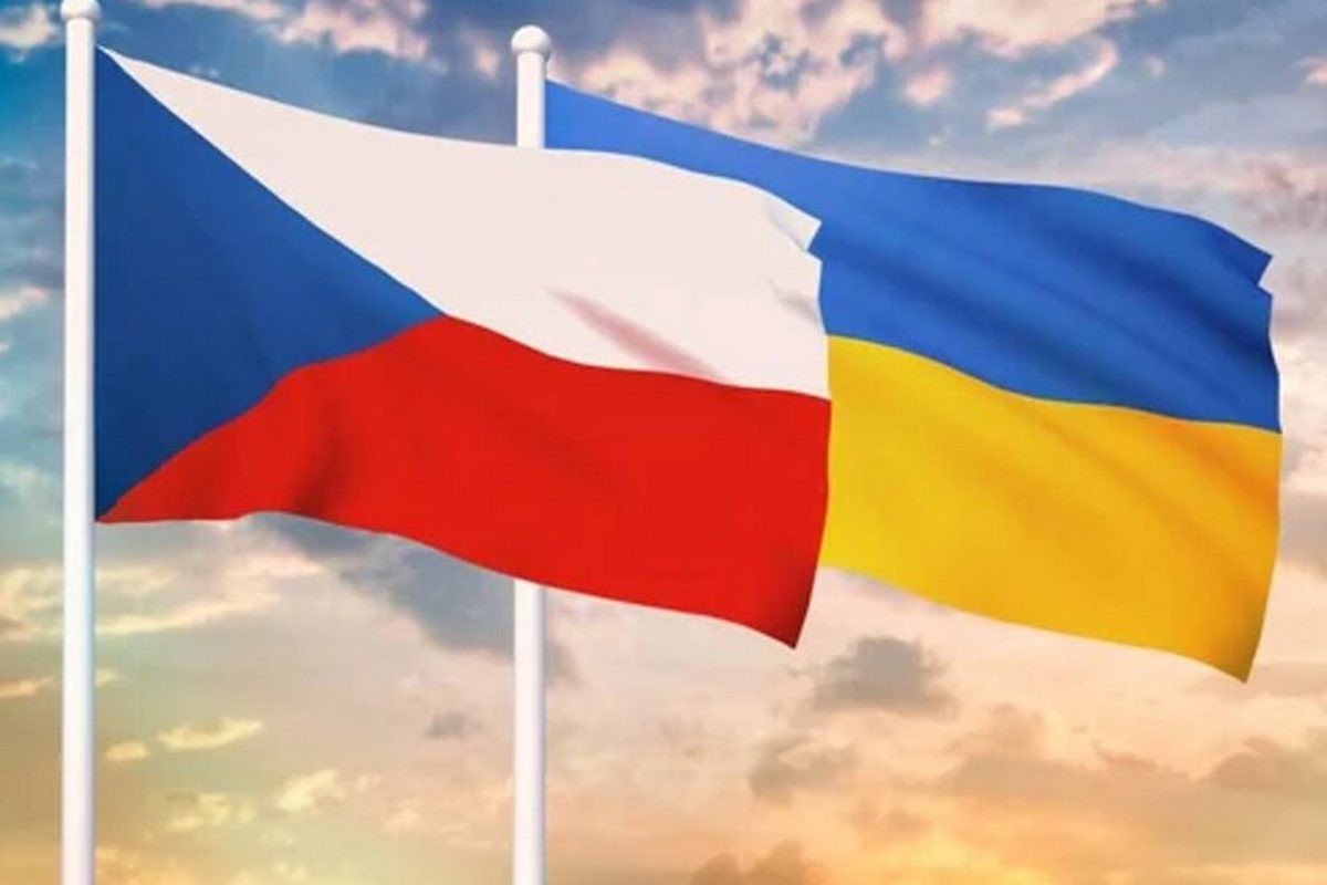 У Чехії збільшать допомогу українцям – які суми виплат