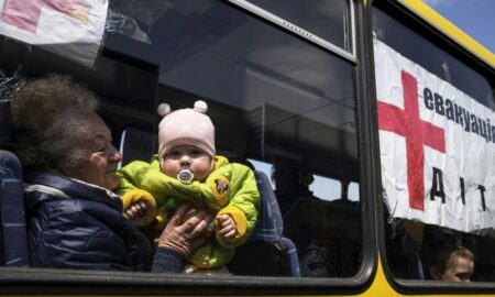 Ще в одній громаді Донеччини оголосили примусову евакуацію дітей