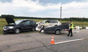 Водій заснув за кермом: у ДТП на Рівненщині постраждали 10 людей (фото)