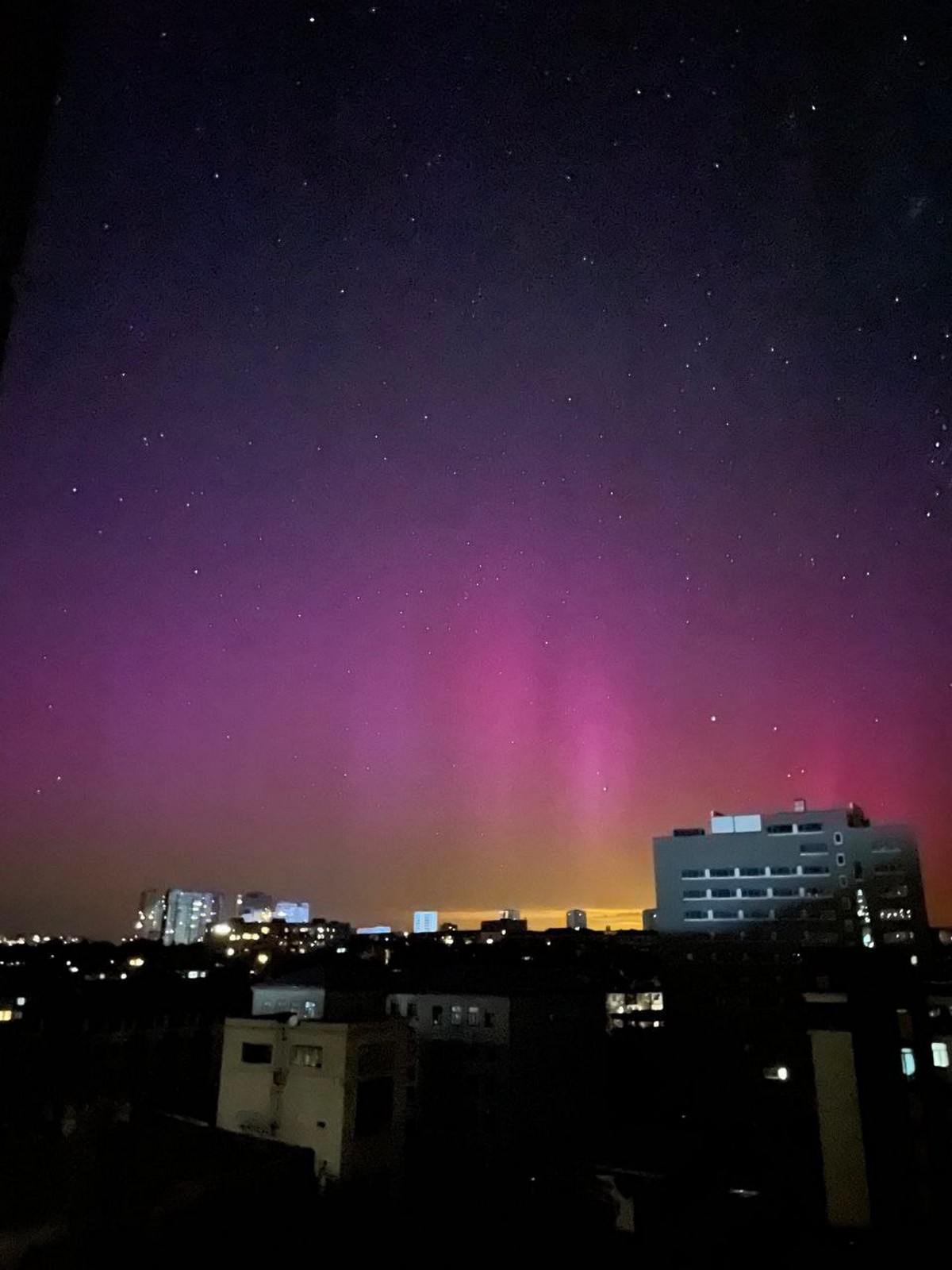 Північне сяйво в небі над Україною: фото