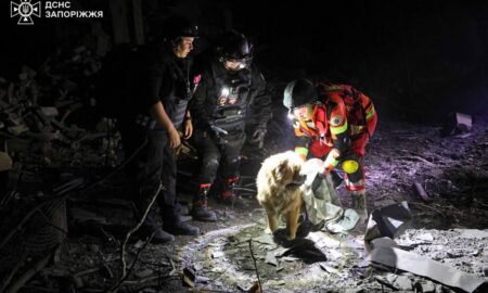 Відео моменту: ворог знову масовано скидав бомби на Запоріжжя – є загиблий, серед поранених діти