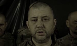 Бійці «Азову» взяли в полон 17 окупантів (відео)