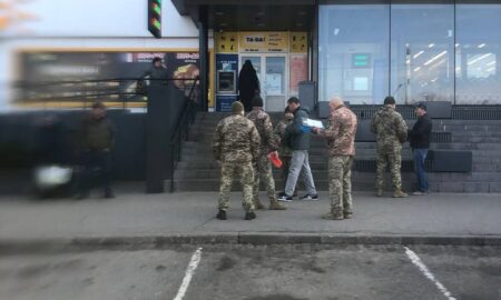 У пункті попереднього збору військовозобов'язаних виявили тіло чоловіка: ТЦК Полтавщини заявляє про самогубство