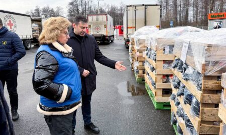 Україна передала листи і 1500 посилок для військовополонених, яких утримують у росії