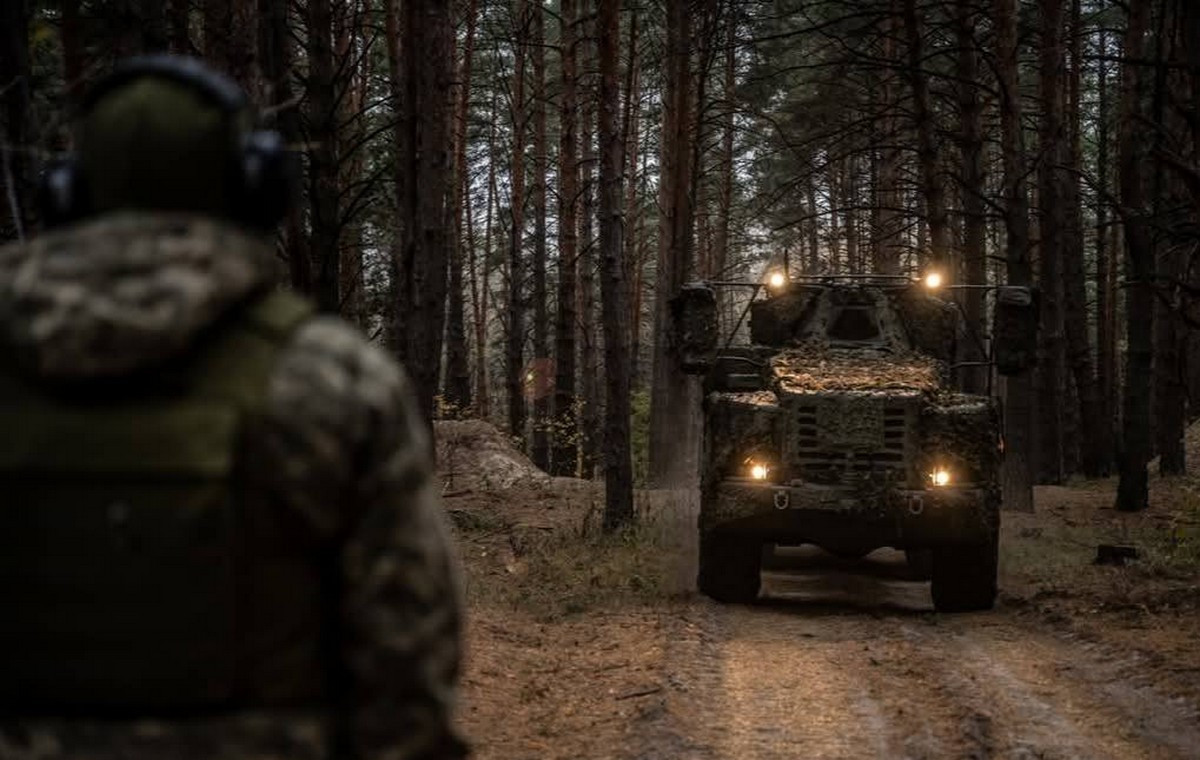 2 січня на фронті: ворог 4113 разів обстріляв наші позиції, просунувся на 6 ділянках