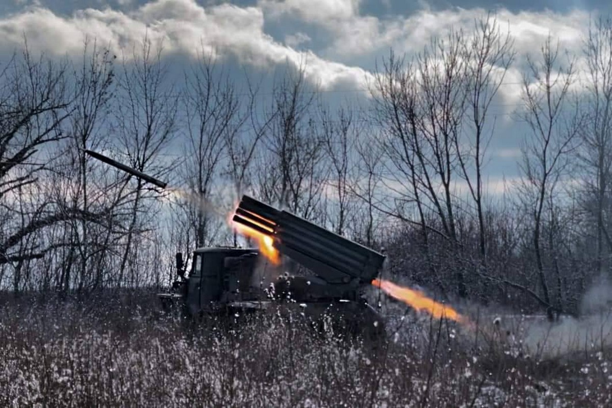 13 січня на фронті: ЗСУ відбили 58 атак під Покровськом, ворог просунувся на 8 ділянках