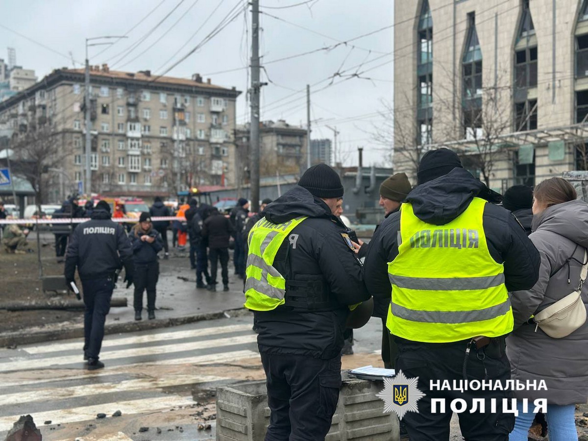 Нічна повітряна атака 18 січня: загиблі і поранені люди, пожежі і руйнування – все, що відомо