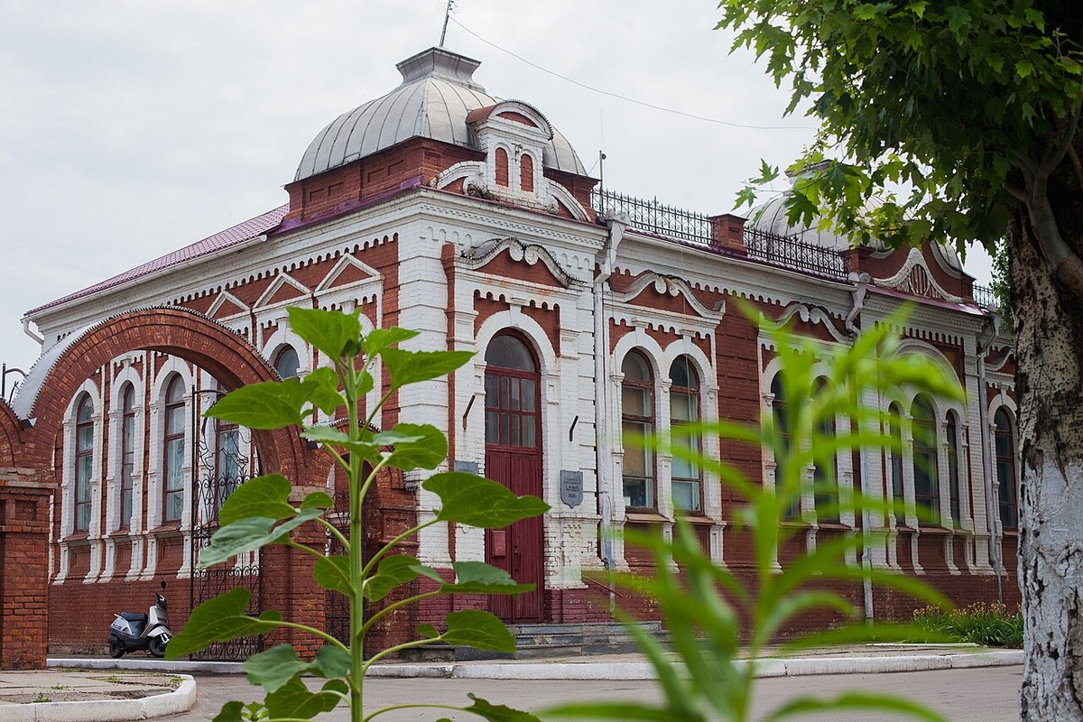 Банк товариства єврейських та німецьких колоністів. Наразі Гуляйпільський краєзнавчий музей розташований в будівлі 1901 р 1