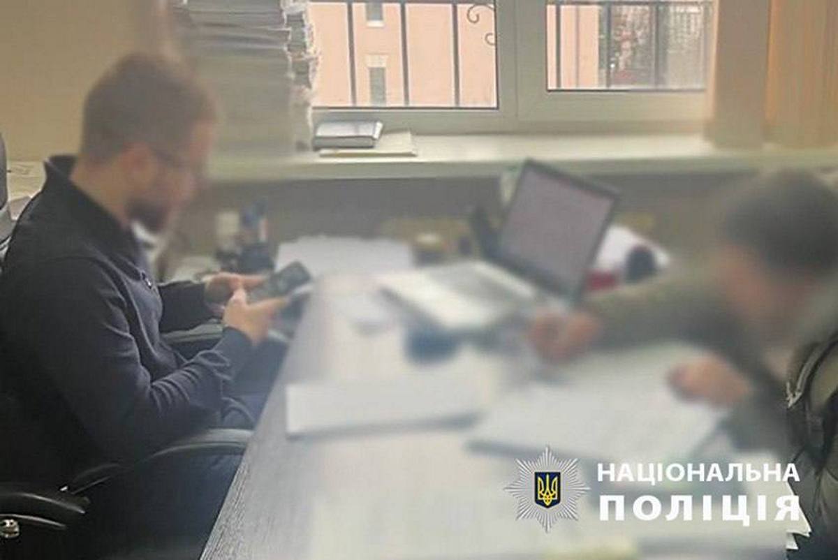 Привласнили понад 6 млн грн з держбюджету на автомобілях швидкої допомоги – викрито злочинну групу