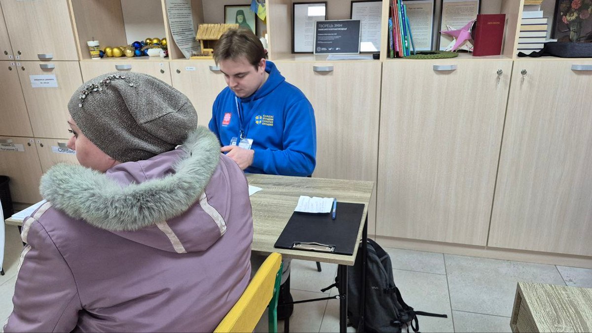 Допомога місцевим і ВПО у Кривому Розі: триває реєстрація - хто може звернутися