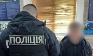 Розпилив газ і стріляв у представника ТЦК – в Одесі затримали зловмисника