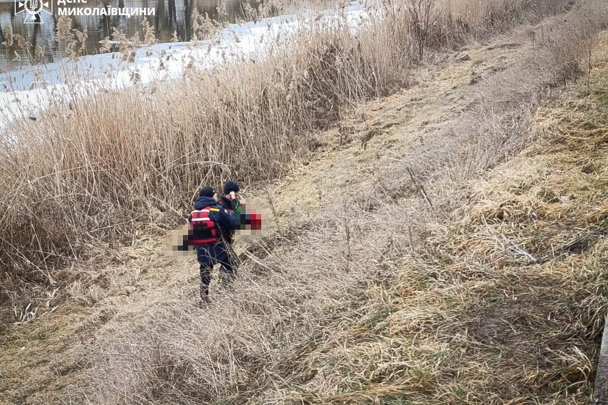 Двоє братиків потонули на Миколаївщині, провалившись під лід