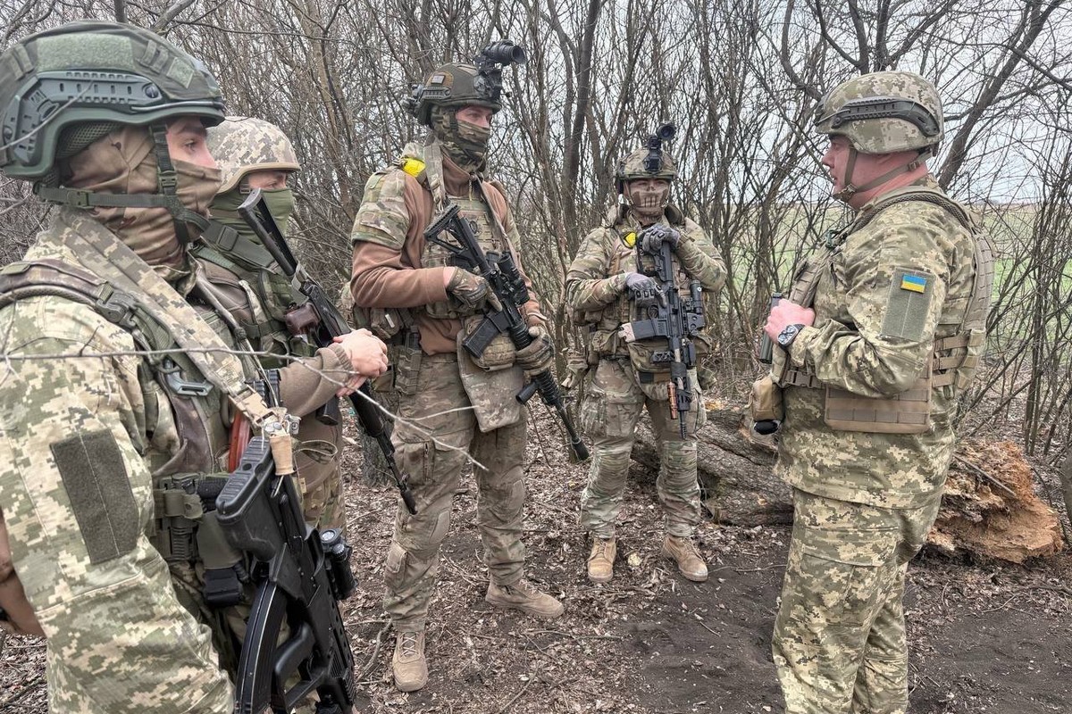 «Довелося відійти на одній із ділянок»: командир тактичної групи «Велика Новосілка», генерал-лейтенант Сергій Наєв